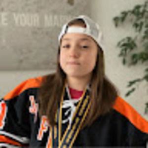 Meet your Posher, Alexandra